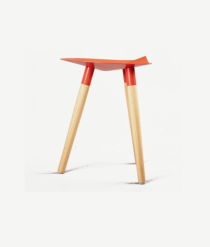 Arm bar stools