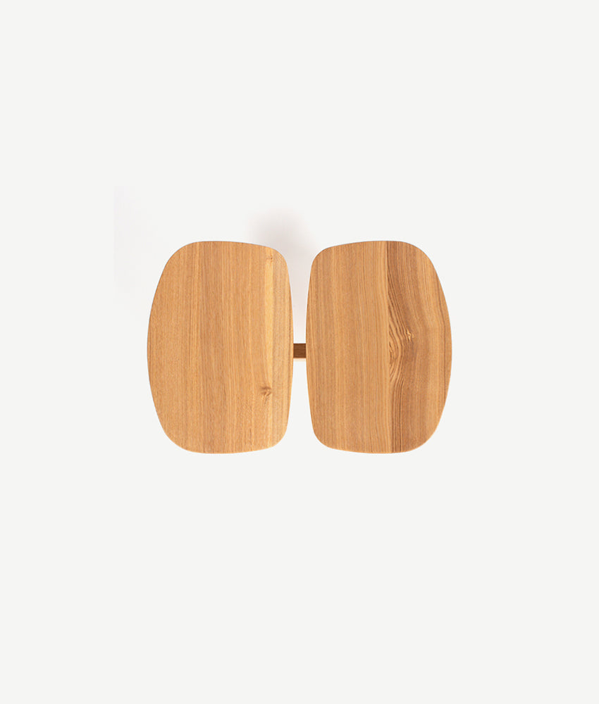 Ealio white stool