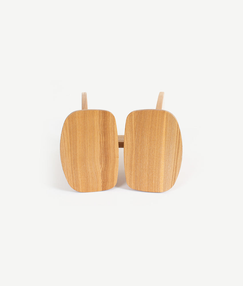 Ealio white stool